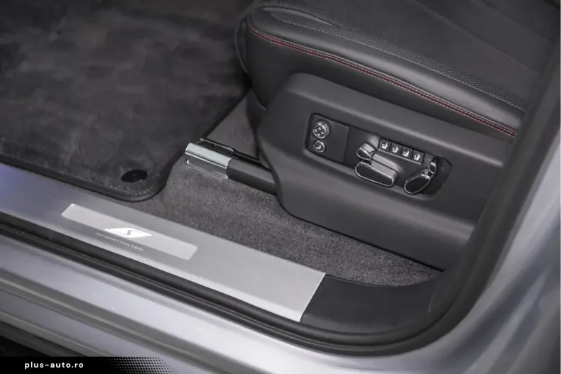 Bentley Bentayga din 2025 cu 10.000 km - oferta BEN180928 - foto 22