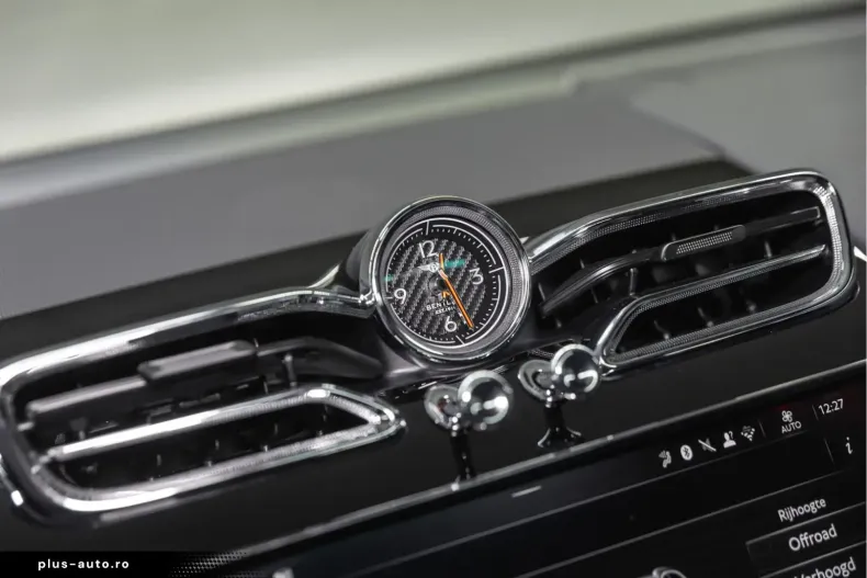 Bentley Bentayga din 2025 cu 10.000 km - oferta BEN180928 - foto 26