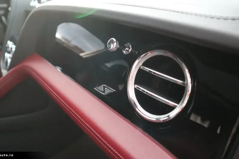 Bentley Bentayga din 2024 cu 32.900 km - oferta BEN180929 - foto 30