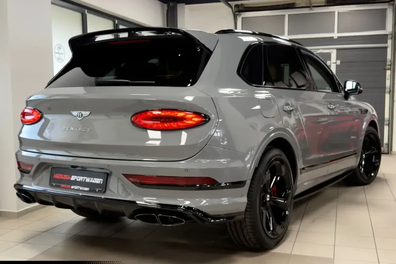 Bentley Bentayga din 2023 cu 7.500 km - oferta BEN180931 - foto 4
