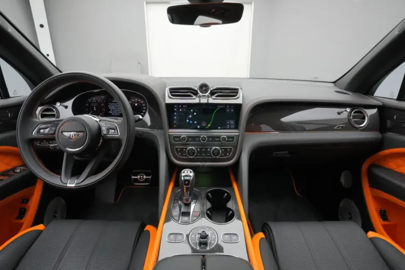 Bentley Bentayga din 2024 cu 8.400 km - oferta BEN180933 - foto 50