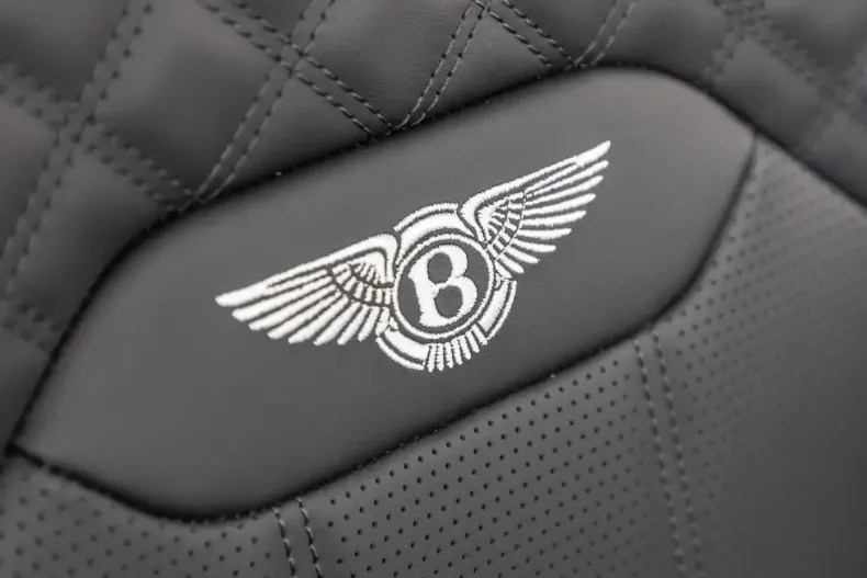 Bentley Bentayga din 2024 cu 6.900 km - oferta BEN180934 - foto 17
