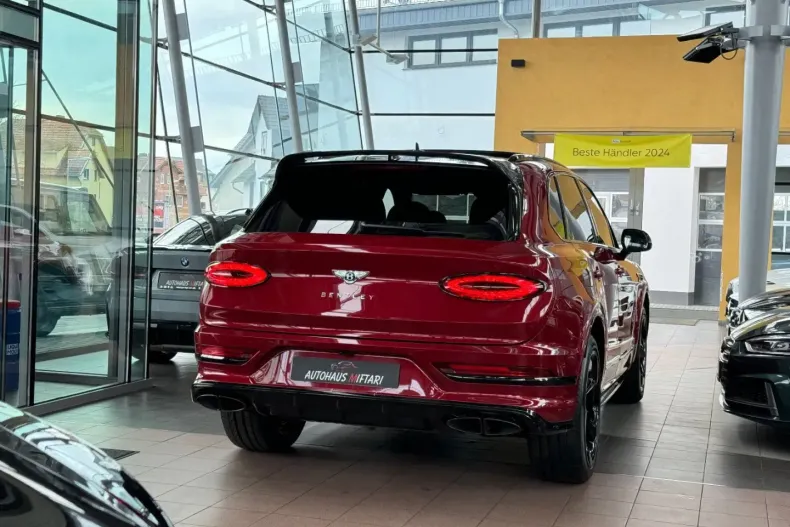 Bentley Bentayga din 2023 cu 4.900 km - oferta BEN180936 - foto 2