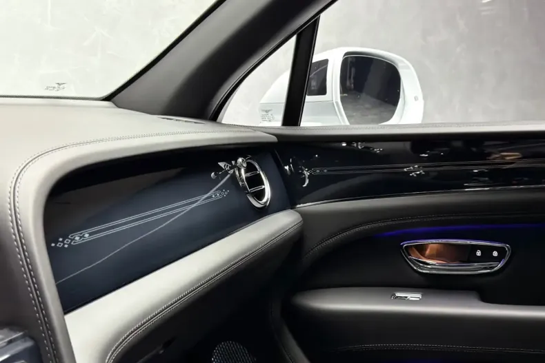 Bentley Bentayga din 2024 cu 27.273 km - oferta BEN180937 - foto 6