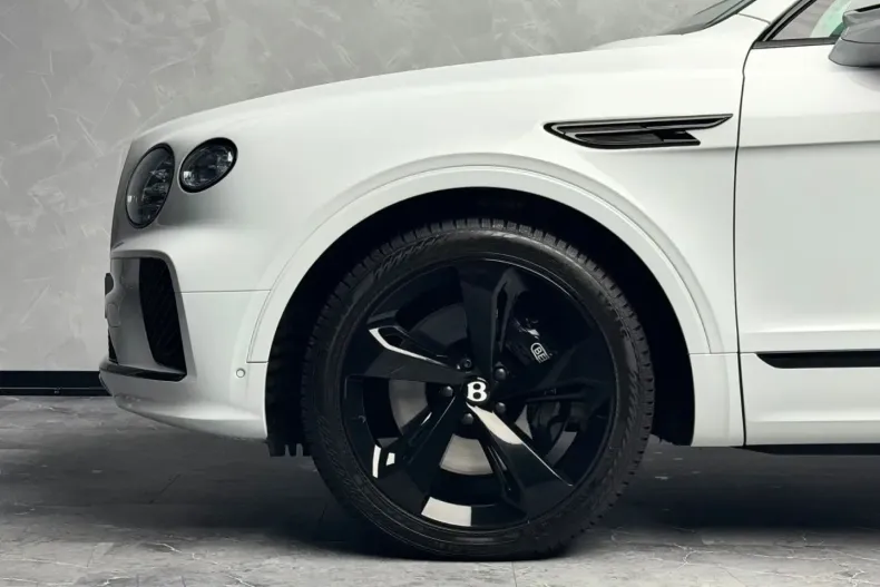 Bentley Bentayga din 2024 cu 27.273 km - oferta BEN180937 - foto 31