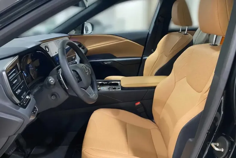 Lexus RX 450 din 2025 cu 3.500 km - oferta LEX180940 - foto 9