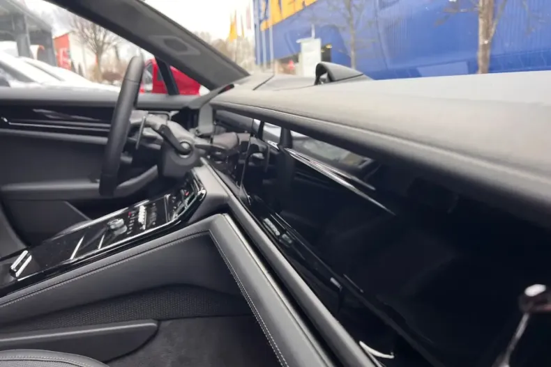 Porsche Panamera din 2025 cu 14.500 km - oferta POR180944 - foto 8