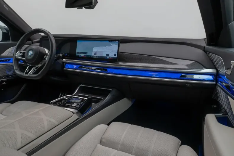 BMW M760 din 2024 cu 58.713 km - oferta BMW180947 - foto 44