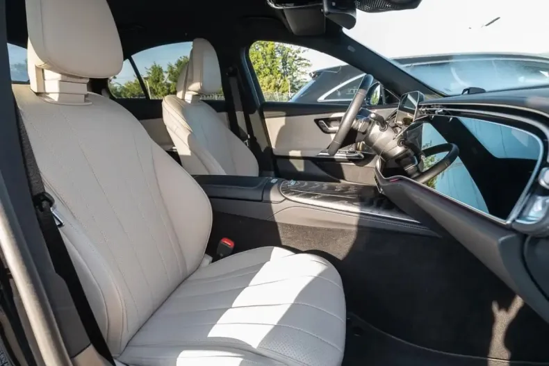 Mercedes-Benz E 200 din 2024 cu 24.800 km - oferta MER180948 - foto 6