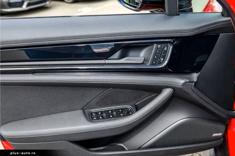 Porsche Panamera din 2025 cu 10.800 km - oferta POR180949 - foto 24
