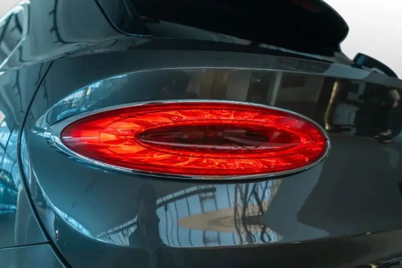 Bentley Bentayga din 2023 cu 13.850 km - oferta BEN180951 - foto 10