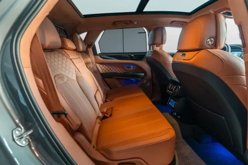 Bentley Bentayga din 2023 cu 13.850 km - oferta BEN180951 - foto 20