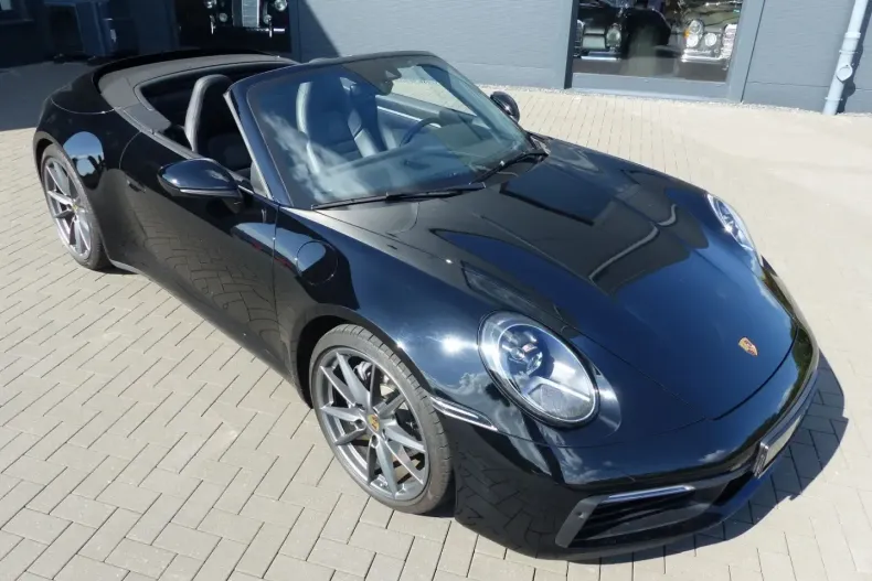 Porsche 992 din 2021 cu 41.000 km - oferta POR180956 - foto 1
