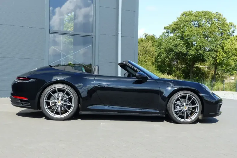 Porsche 992 din 2021 cu 41.000 km - oferta POR180956 - foto 4