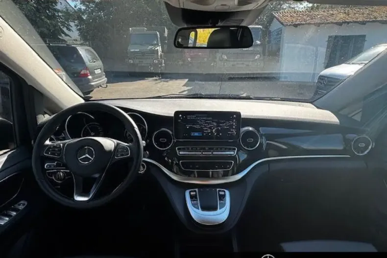 Mercedes-Benz V 300 din 2023 cu 40.000 km - oferta MER180958 - foto 6