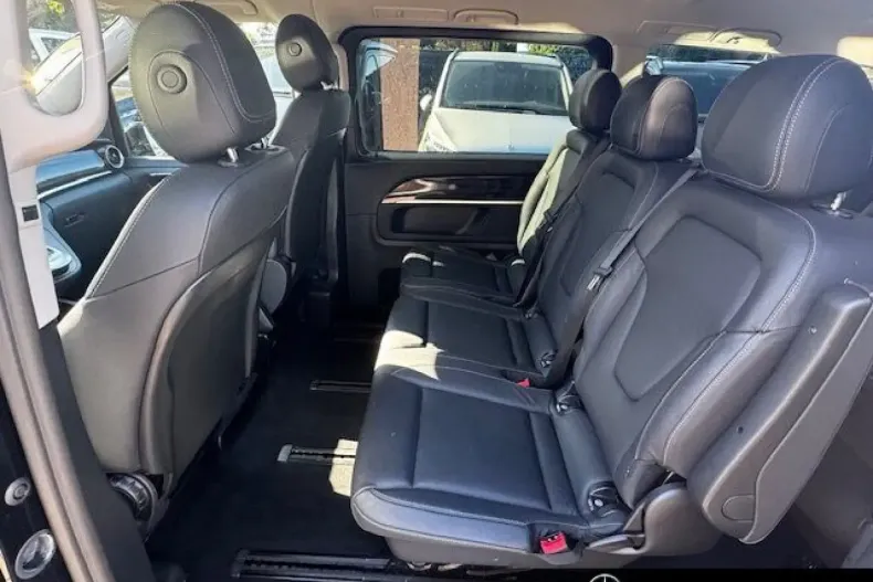 Mercedes-Benz V 300 din 2023 cu 40.000 km - oferta MER180958 - foto 8