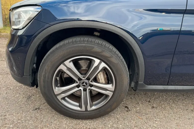 Mercedes-Benz GLC 300 din 2021 cu 82.000 km - oferta MER180959 - foto 5