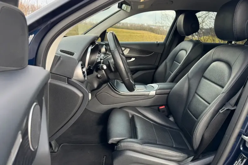 Mercedes-Benz GLC 300 din 2021 cu 82.000 km - oferta MER180959 - foto 10