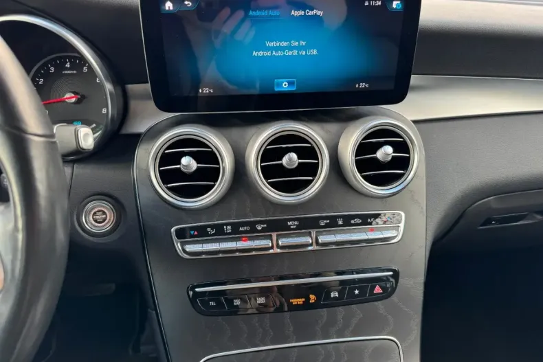 Mercedes-Benz GLC 300 din 2021 cu 82.000 km - oferta MER180959 - foto 21