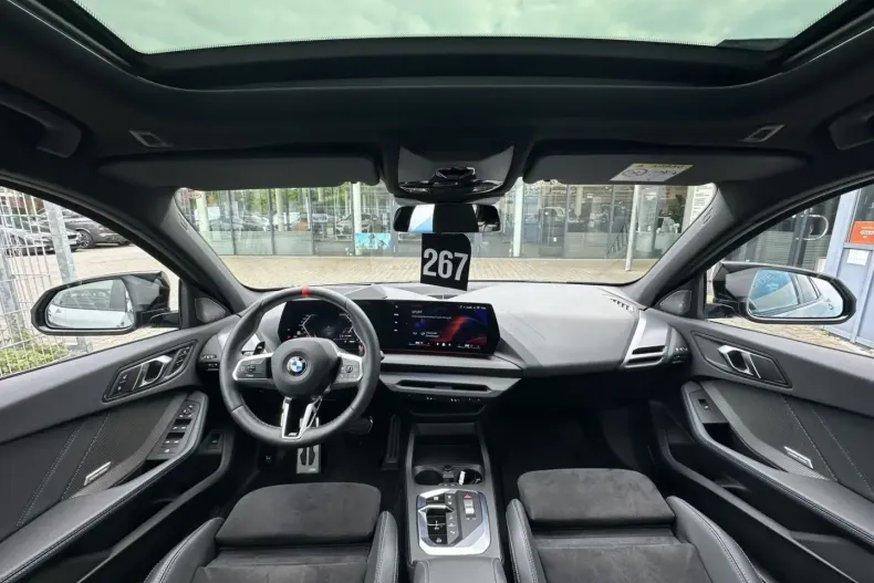 BMW M135 din 2024 cu 24.800 km - oferta BMW180962 - foto 2