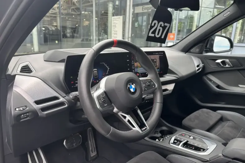 BMW M135 din 2024 cu 24.800 km - oferta BMW180962 - foto 14