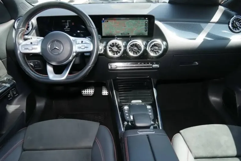 Mercedes-Benz GLA 250 din 2021 cu 93.736 km - oferta MER180963 - foto 8