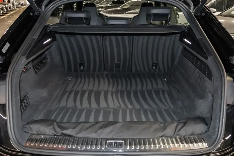 Audi Q8 din 2022 cu 77.382 km - oferta AUD180969 - foto 6