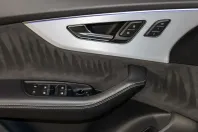 Audi Q8 din 2022 cu 77.382 km - oferta AUD180969 - foto 16