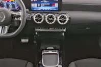 Mercedes-Benz A 200 din 2024 cu 18.637 km - oferta MER180972 - foto 4