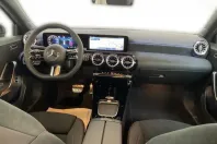 Mercedes-Benz A 200 din 2023 cu 55.696 km - oferta MER180975 - foto 12
