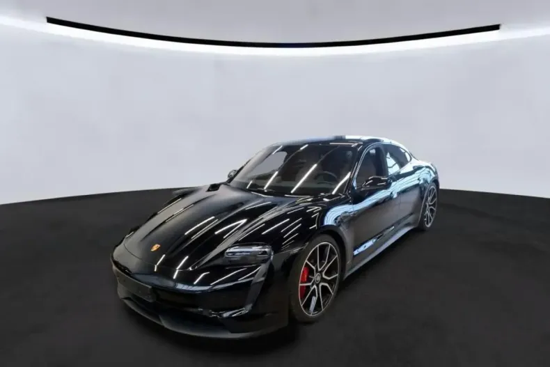 Porsche Taycan din 2022 cu 61.850 km - oferta POR180977 - foto 1