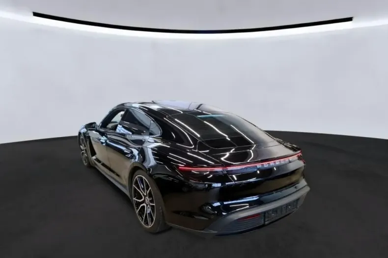 Porsche Taycan din 2022 cu 61.850 km - oferta POR180977 - foto 3