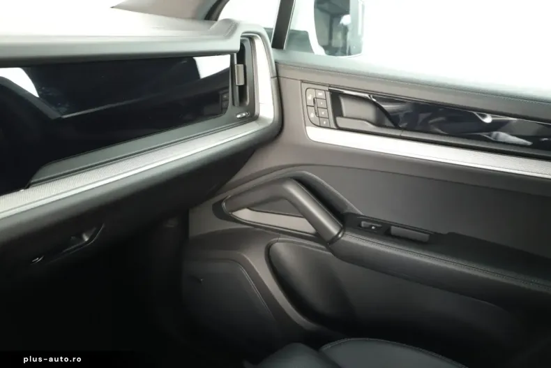 Porsche Cayenne din 2023 cu 29.500 km - oferta POR180984 - foto 23