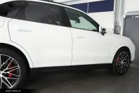 Porsche Cayenne din 2023 cu 29.500 km - oferta POR180984 - foto 37