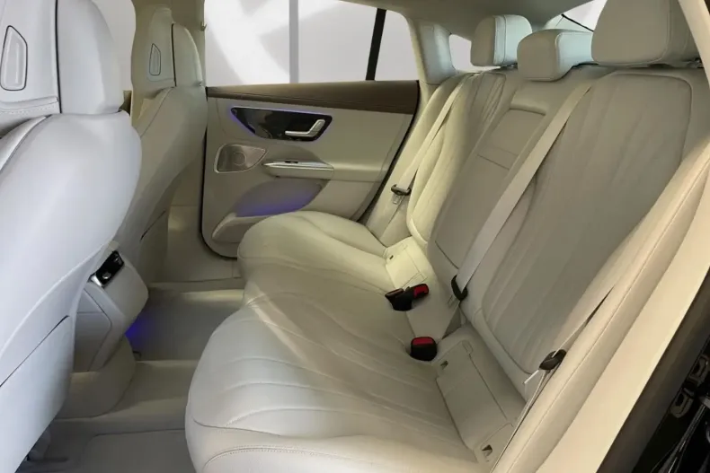 Mercedes-Benz EQE din 2023 cu 19.507 km - oferta MER180985 - foto 6