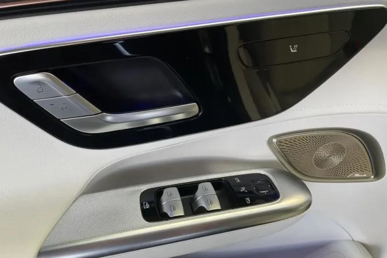 Mercedes-Benz EQE din 2023 cu 19.507 km - oferta MER180985 - foto 11