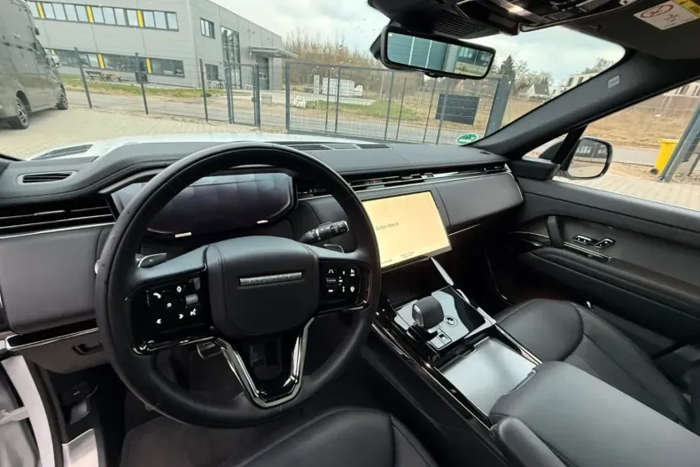 Land Rover Range Rover Sport din 2024 cu 57.000 km - oferta LAN180989 - foto 11