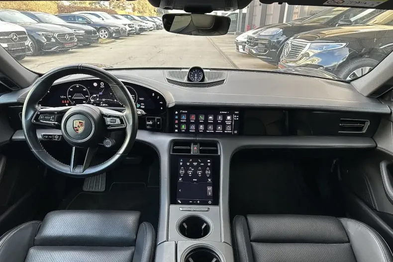 Porsche Taycan din 2021 cu 39.900 km - oferta POR180990 - foto 21