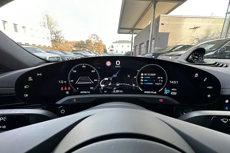 Porsche Taycan din 2021 cu 39.900 km - oferta POR180990 - foto 24