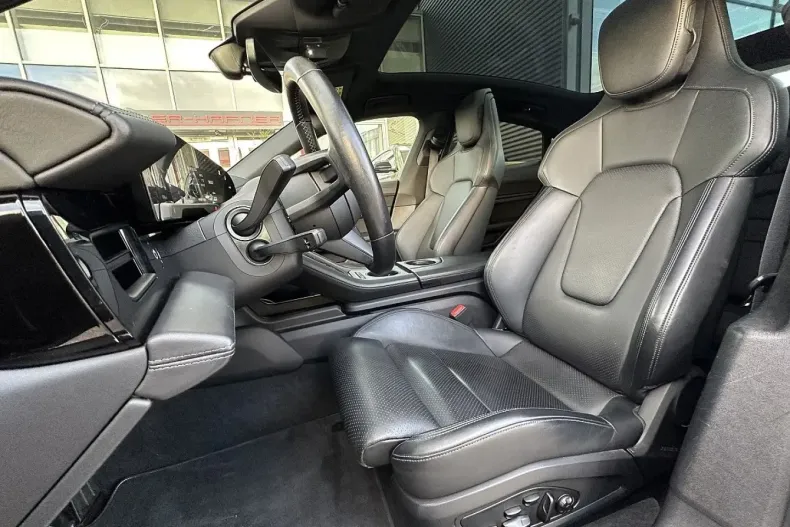 Porsche Taycan din 2021 cu 39.900 km - oferta POR180990 - foto 34