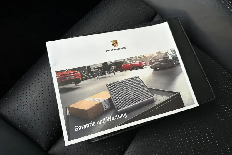 Porsche Taycan din 2021 cu 39.900 km - oferta POR180990 - foto 39