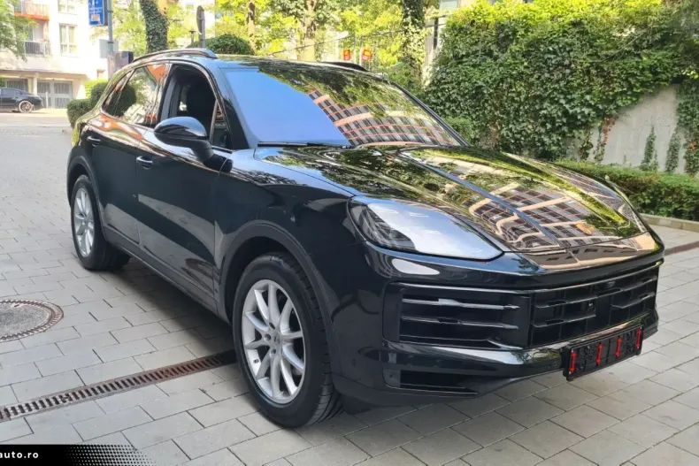 Porsche Cayenne din 2023 cu 21.000 km - oferta POR180991 - foto 2