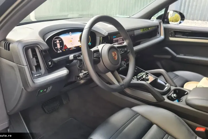 Porsche Cayenne din 2023 cu 21.000 km - oferta POR180991 - foto 8