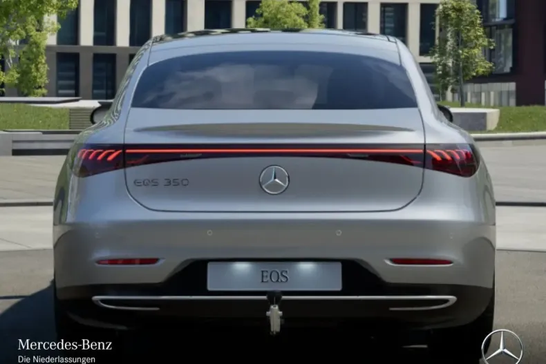 Mercedes-Benz EQS din 2023 cu 51.832 km - oferta MER180994 - foto 6