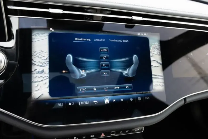 Mercedes-Benz E 220 din 2025 cu 14.886 km - oferta MER180996 - foto 12