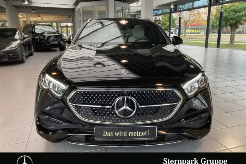 Mercedes-Benz E 300 din 2025 cu 19.900 km - oferta MER180997 - foto 2