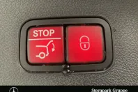 Mercedes-Benz E 300 din 2025 cu 19.900 km - oferta MER180997 - foto 21