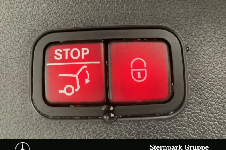 Mercedes-Benz E 300 din 2025 cu 19.900 km - oferta MER180997 - foto 21