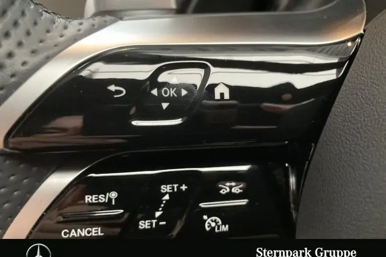 Mercedes-Benz E 300 din 2025 cu 19.900 km - oferta MER180997 - foto 23