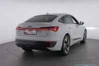 Audi Q8 din 2023 cu 43.990 km - oferta AUD180998 - foto 6